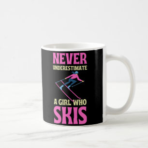 Taza De Café Nunca Subestimes A Un Chica Que Esquina