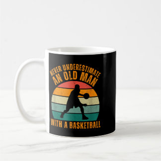 Taza De Café Nunca Subestimes A Un Hombre Mayor Con Un Béisbol