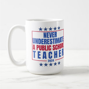 Taza De Café Nunca subestimes a un profesor de escuela pública