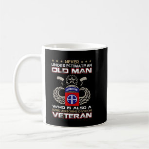 Taza De Café Nunca Subestimes A Un Viejo 82 Veter Aéreo