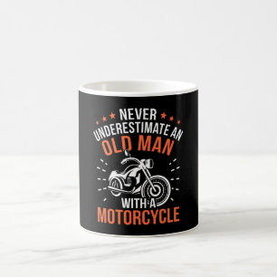 Taza De Café Nunca Subestimes A Un Viejo Hombre Fundido En Moto