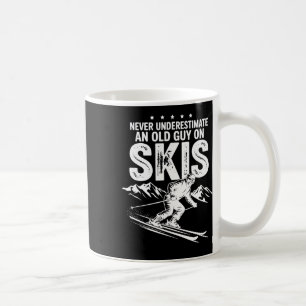 Taza De Café Nunca Subestimes a un Viejo Tipo en Esquís Extremo