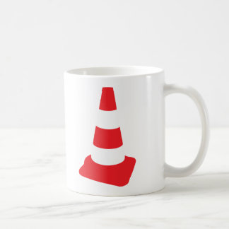 Taza De Café obras por carretera del cono del tráfico del
