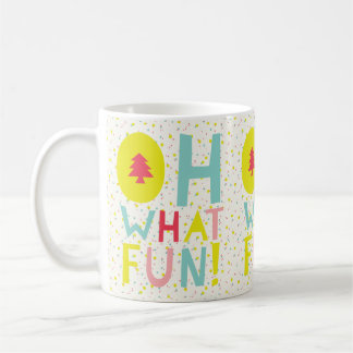 Taza De Café Oh Qué Divertido Árbol De Navidad Colorosos Puntos