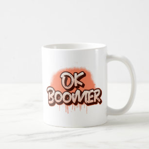 Taza De Café Ok Boomer en grafiti rojo
