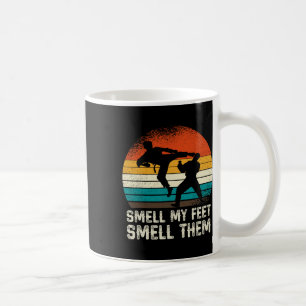 Taza De Café Olía mis pies olía las divertidas artes marciales