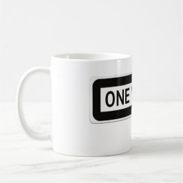 Taza De Café One way black and white street sign