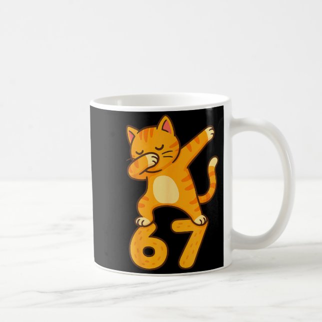 Taza De Café Orange Cat Dabbing Funny 67 Six Seven Meme  (Derecha)