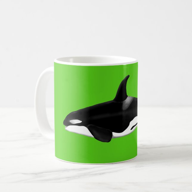Taza De Café Orca Mug sobre verde (Anverso izquierdo)