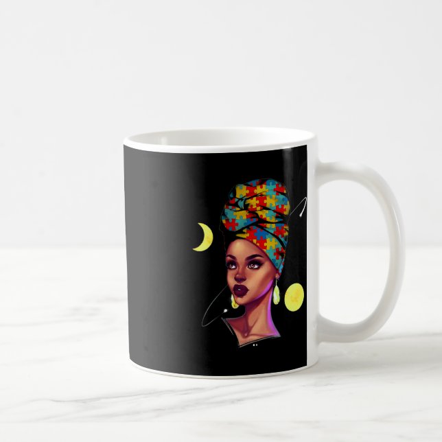 Taza De Café Orgullo afroamericano de autismo en el mes de la h (Derecha)