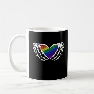 Taza De Café Orgullo - Manos esqueléticas sosteniendo el corazó