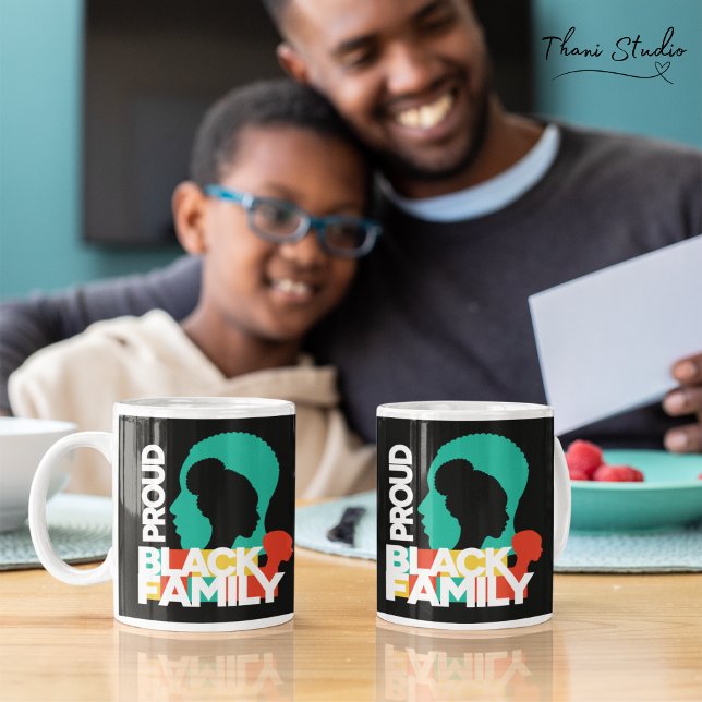 Taza De Café Orgullosa familia negra Mes de historia negra (Subido por el creador)