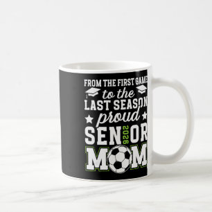 Taza De Café Orgullosa Madre de Futbolista de Último Año 2026 M