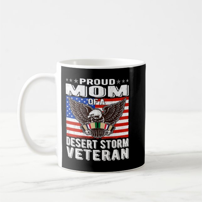 Taza De Café Orgullosa Madre De Tormenta Del Desierto Veterana  (Izquierda)