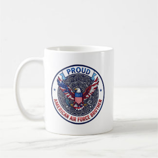 Taza De Café Orgulloso hermano de la Fuerza Aérea Americana