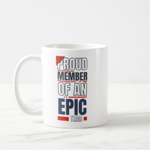 Taza De Café Orgulloso Miembro de un Equipo de Oficina de Traba