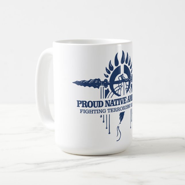 Taza De Café Orgulloso nativo americano (luchando contra el ter (Anverso izquierdo)