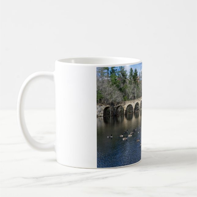 Taza De Café Otoño en el lago Byrd (Izquierda)