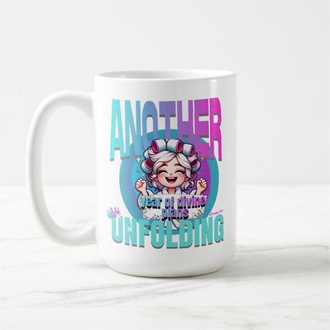 Taza De Café Otro año de planes divinos en desarrollo (Pink) -  (Izquierda)