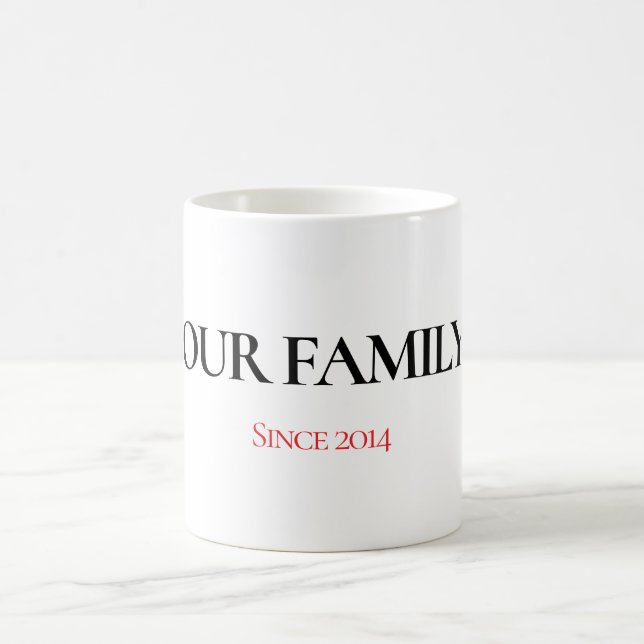 Taza De Café Our Family Personalized Mug (Centro)