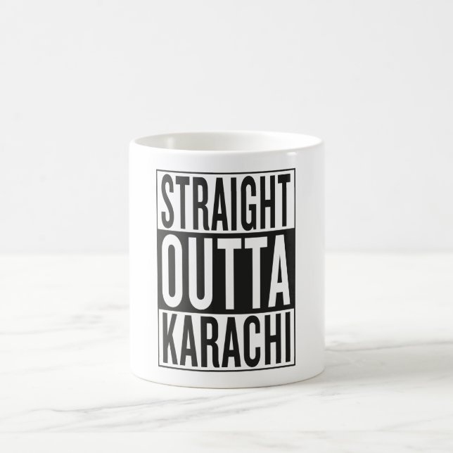 Taza De Café outta recto Karachi (Centro)