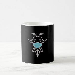 Taza De Café Oveja con máscara de uso   Oveja simple presente