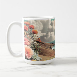 Taza De Café Paisaje costero surrealista con flores y nubes