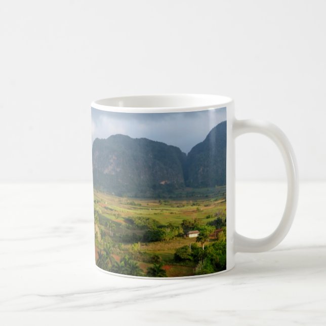 Taza De Café Paisaje del valle panorámico, Cuba (Derecha)