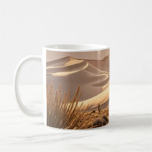 Taza De Café Paisaje desierto al atardecer