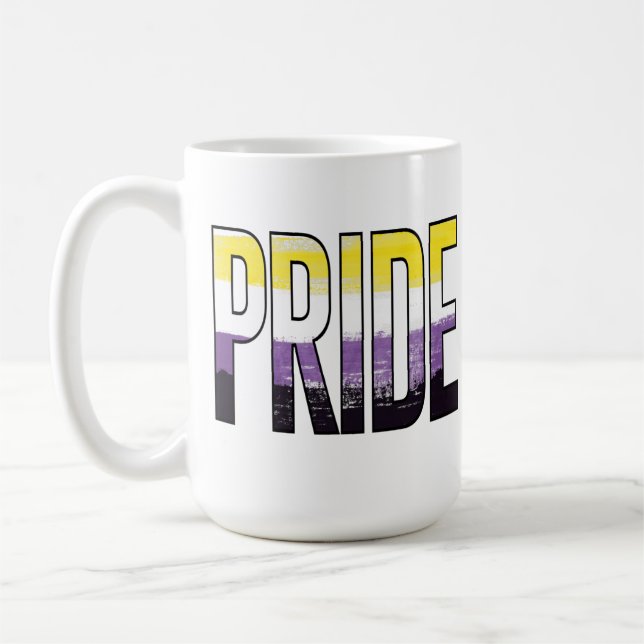Taza De Café Palabra de Orgullo No Binario (Izquierda)