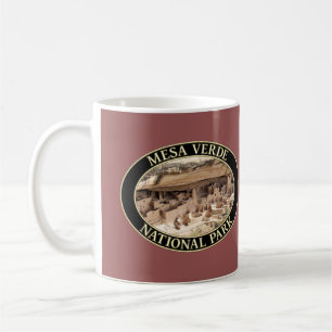Taza De Café Palacio de acantilados en el Parque Nacional Mesa