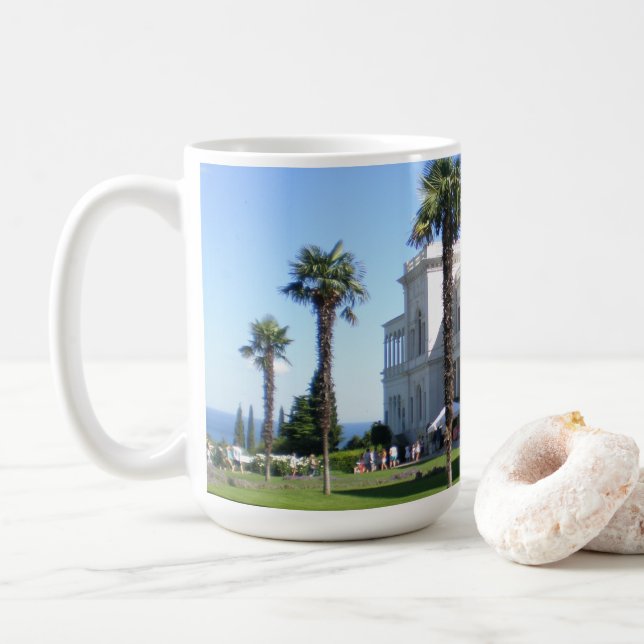Taza De Café Palacio de Livadia (Con donut)