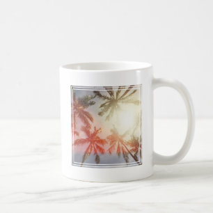 Taza De Café Palmeras de coco contra el sol