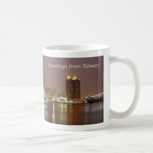Taza De Café Panorama de la ciudad de Gaoxiong por noche