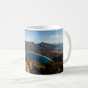 Taza De Café Panorama sobre la hermosa bahía de Wineglass Tasma