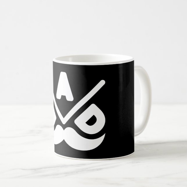 Taza De Café PAPÁ - Minimalismo Audaz (Anverso derecho)