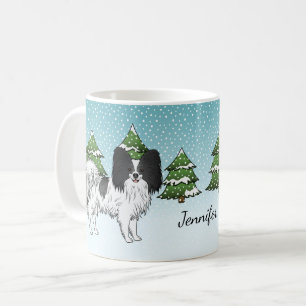 Taza De Café Papillon blanco y negro, perro lindo en el bosque