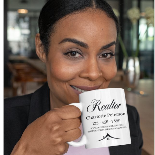 Taza de café para agentes inmobiliarios en negro y (Subido por el creador)