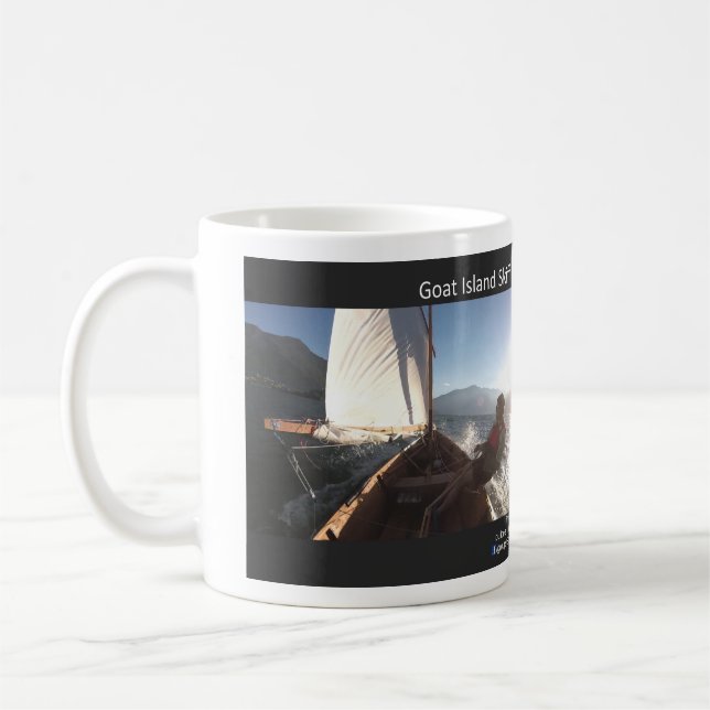 Taza de café para el calendario 2018 del Skiff de (Izquierda)