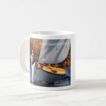 Taza de café para el calendario 2019 del Skiff de