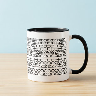 Taza de café para introvertidos con mensaje oculto