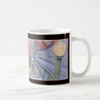 Taza De Café Parada de tren L en la avenida Bedford.