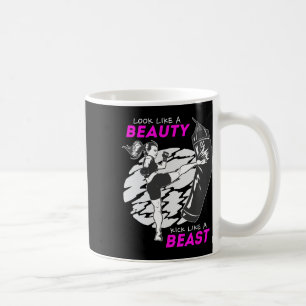 Taza De Café Parece una belleza, patea como una bestia - Kickbo