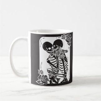 Taza De Café Pareja de esqueleto abrazando
