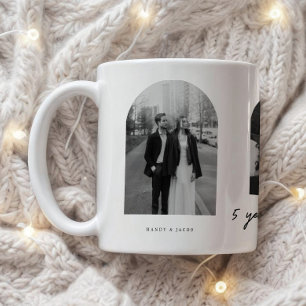 Taza De Café Pareja de novios con 5 años de aniversario moderno