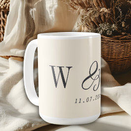 Taza De Café Parejas de recién casados iniciales crema natural 