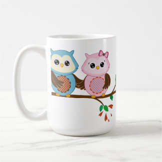 Taza De Café Pares cariñosos del búho en una rama