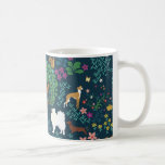 Taza De Café Parque del perro por la colección de razas - Mug<br><div class="desc">Una escena adorable con un perro esquimal americano,  Dachshund,  Golden Retriever,  Doberman Pinscher,  Border Collie y el Greyhound italiano (o Whippet) retozando en un colorido parque de perros. La escena incluye conejos,  mariposas,  ardillas y flores.</div>