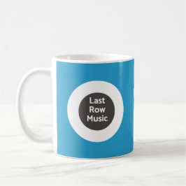 Taza de café pasada de la música de la fila