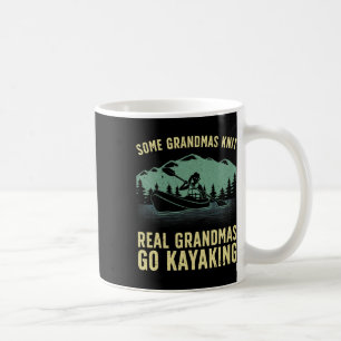 Taza De Café Paseo en kayak genial para abuela mamá kayakista b